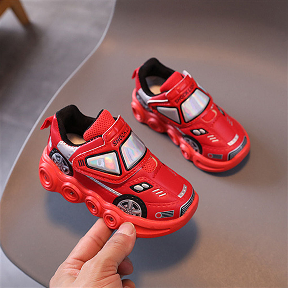 Little boy autumn luminous racing style cool sports shoes