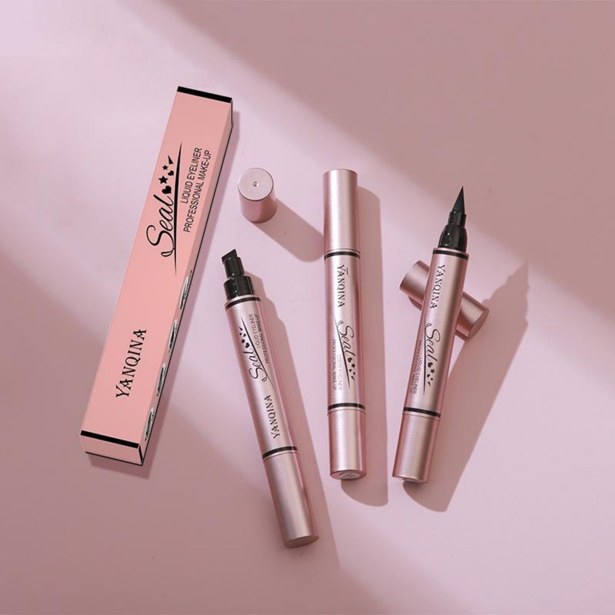 Double-headed stamp eyeliner waterproof non-smudge wing embellishment stamp eyeliner beauty makeup