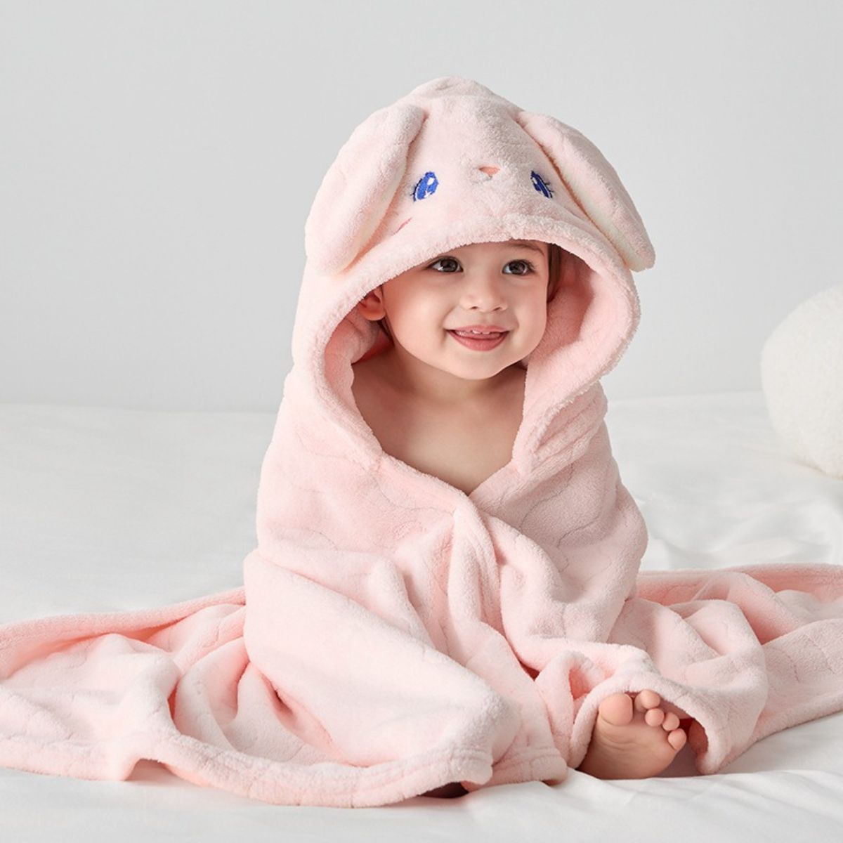 Children's bathrobe coral fleece baby bathrobe sand children's bath towel