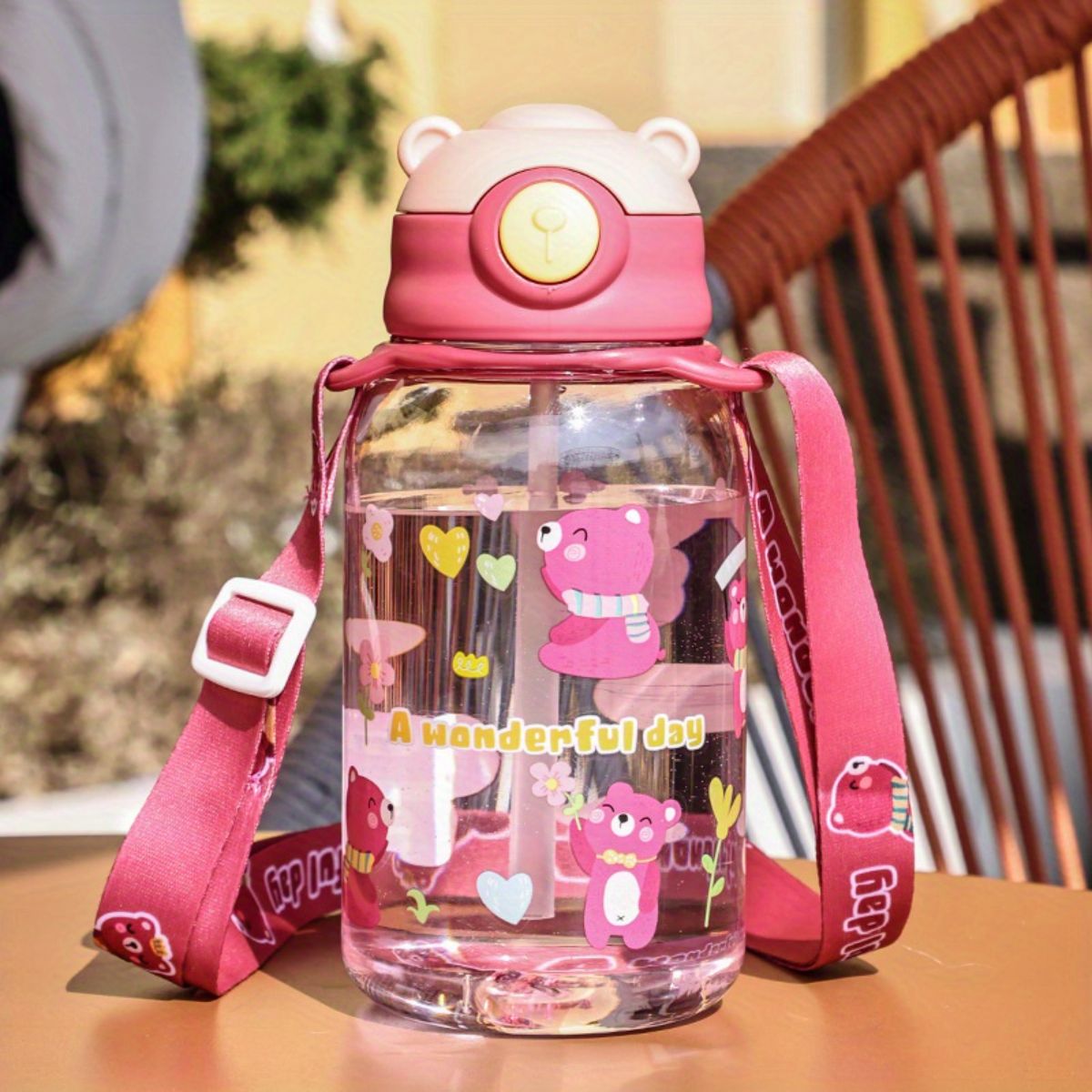 Cute and attractive cartoon children's plastic water cup