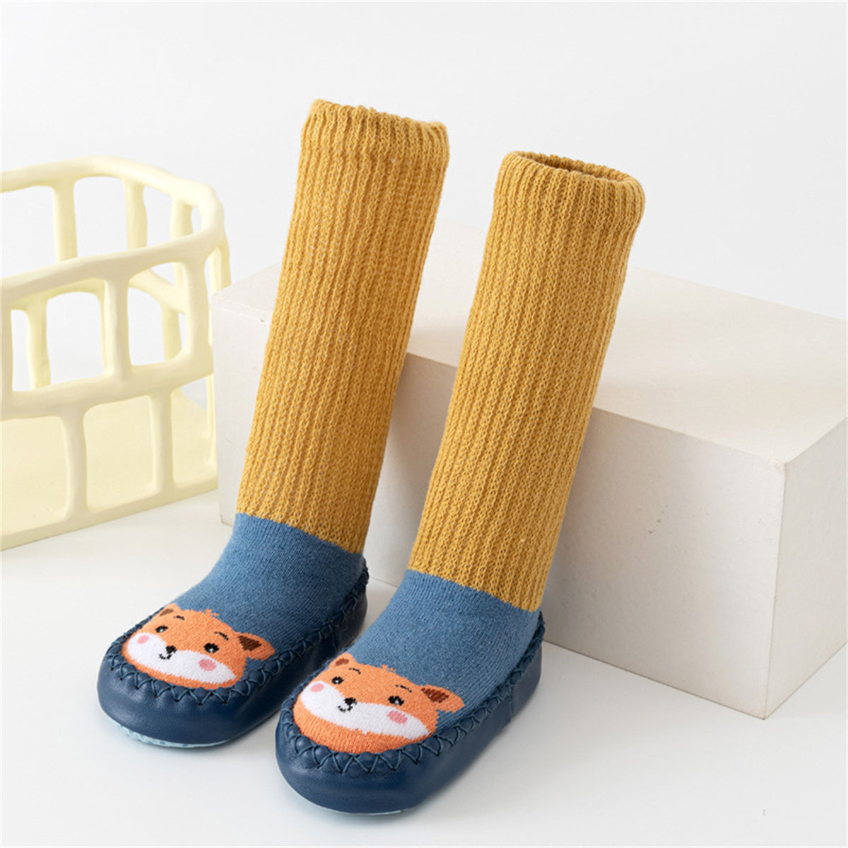 Children's cartoon pattern anti-slip socks