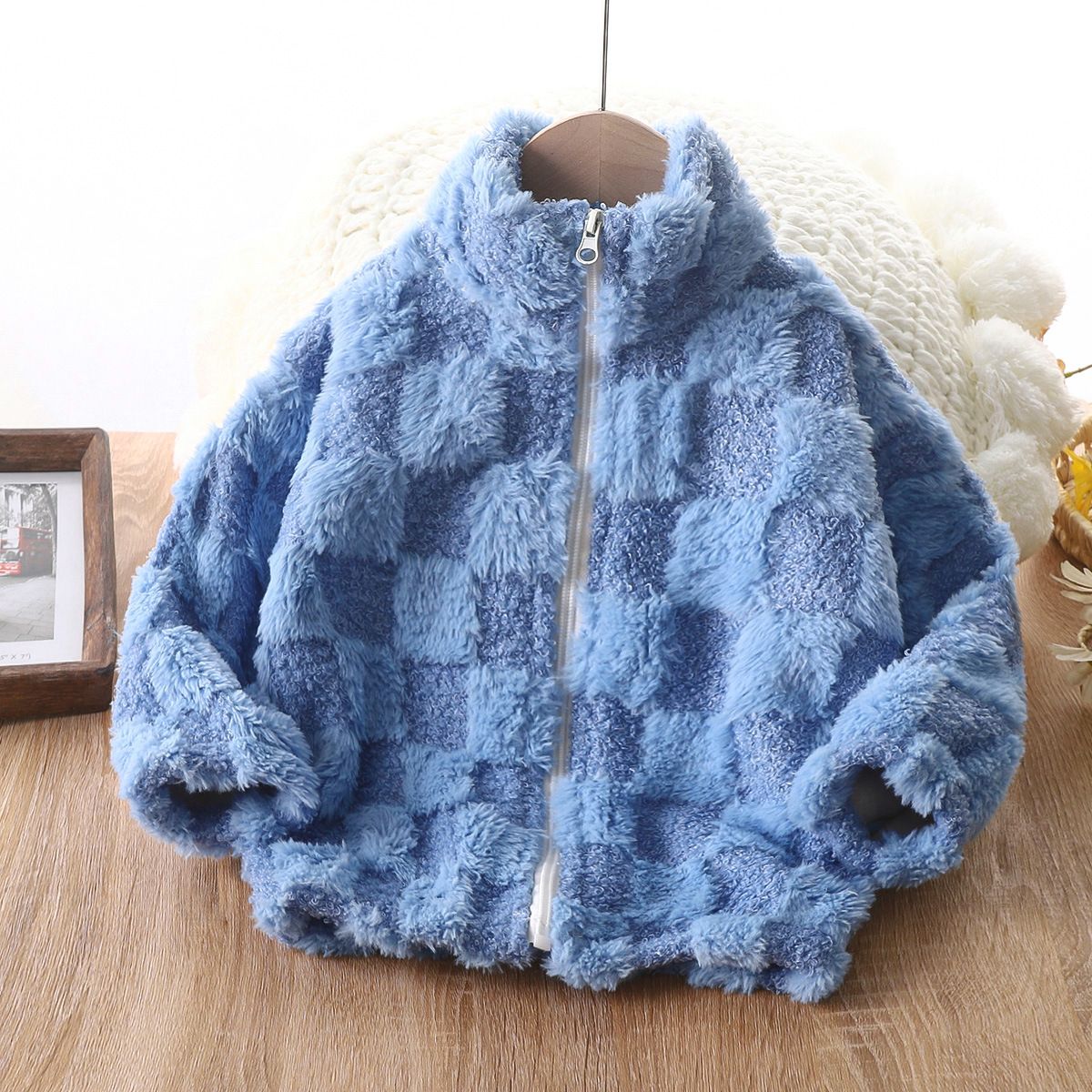 Children's velvet jacket autumn and winter new style cardigan thickened top zipper stand collar medium and large children's boys and girls baby children's clothing