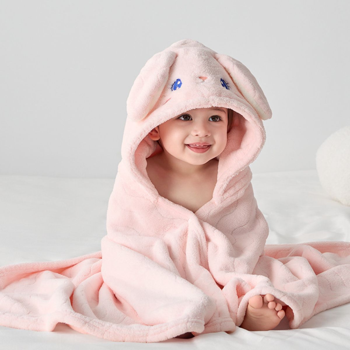 Children's bathrobe coral fleece baby bathrobe sand children's bath towel