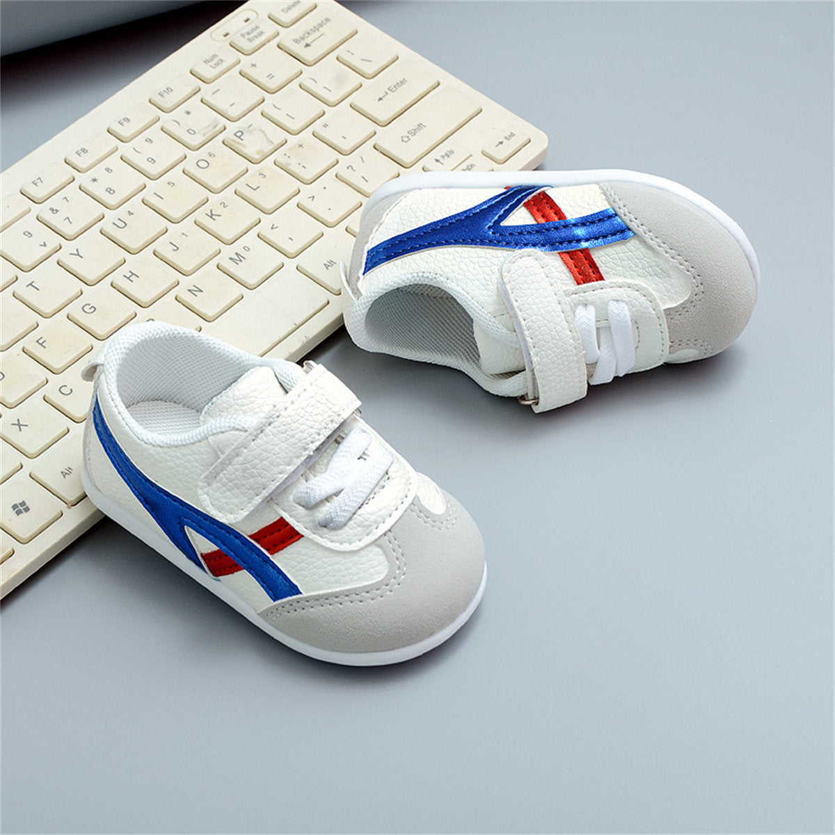 Simple lines style leather waterproof, non-slip and shock-absorbing toddler shoes for boys and girls