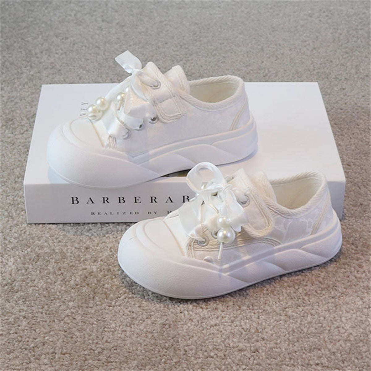 Little girl's pink pearl style sweet temperament comfortable bottom low-top canvas shoes