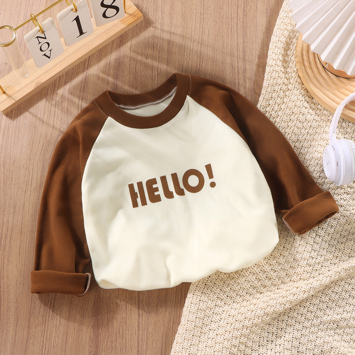 Baby casual long-sleeved T-shirts for toddlers and girls