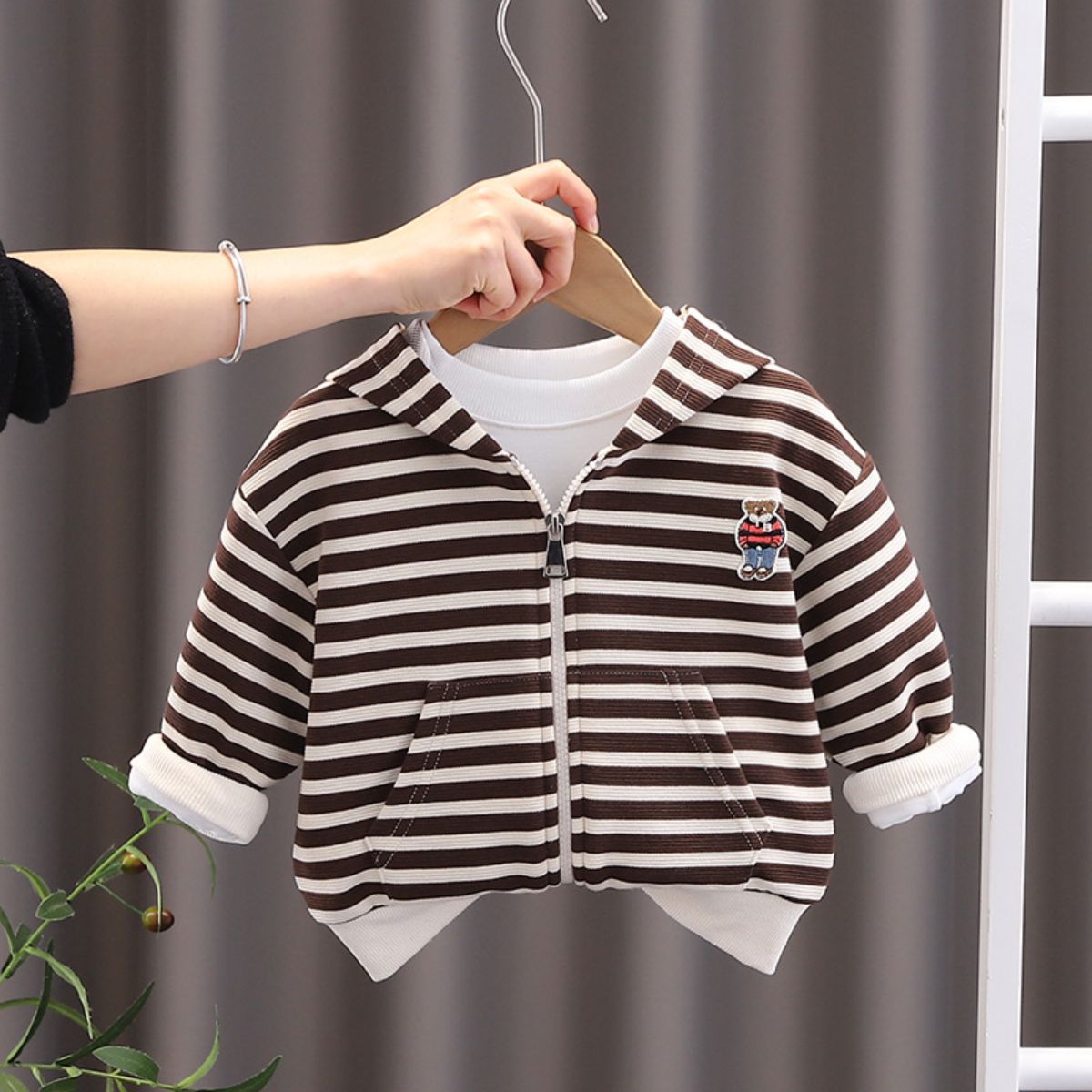 Baby cardigan striped coat boys and girls autumn new jackets small and medium children's versatile tops