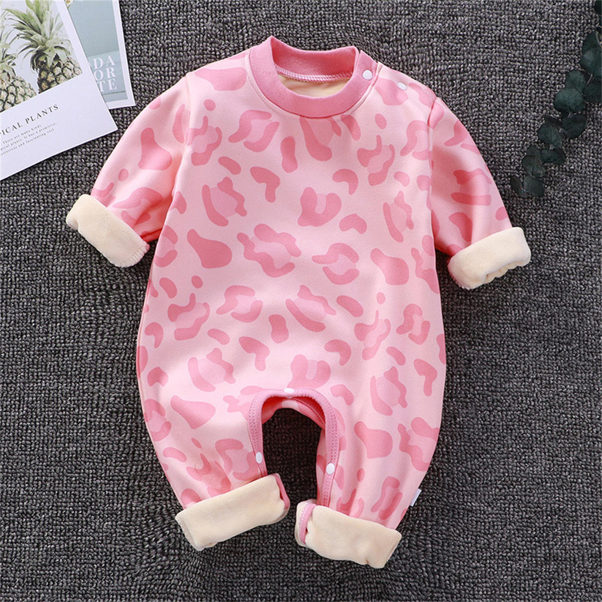 Baby jumpsuit autumn and winter warm suit newborn clothes plus fleece romper