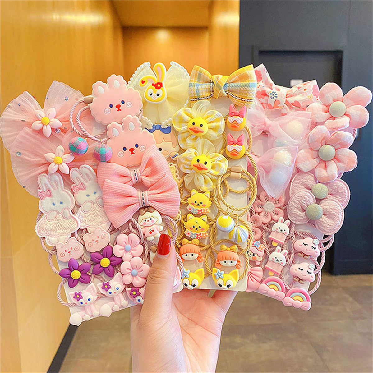 Children's 18-piece set of flower cartoon pattern hairpins