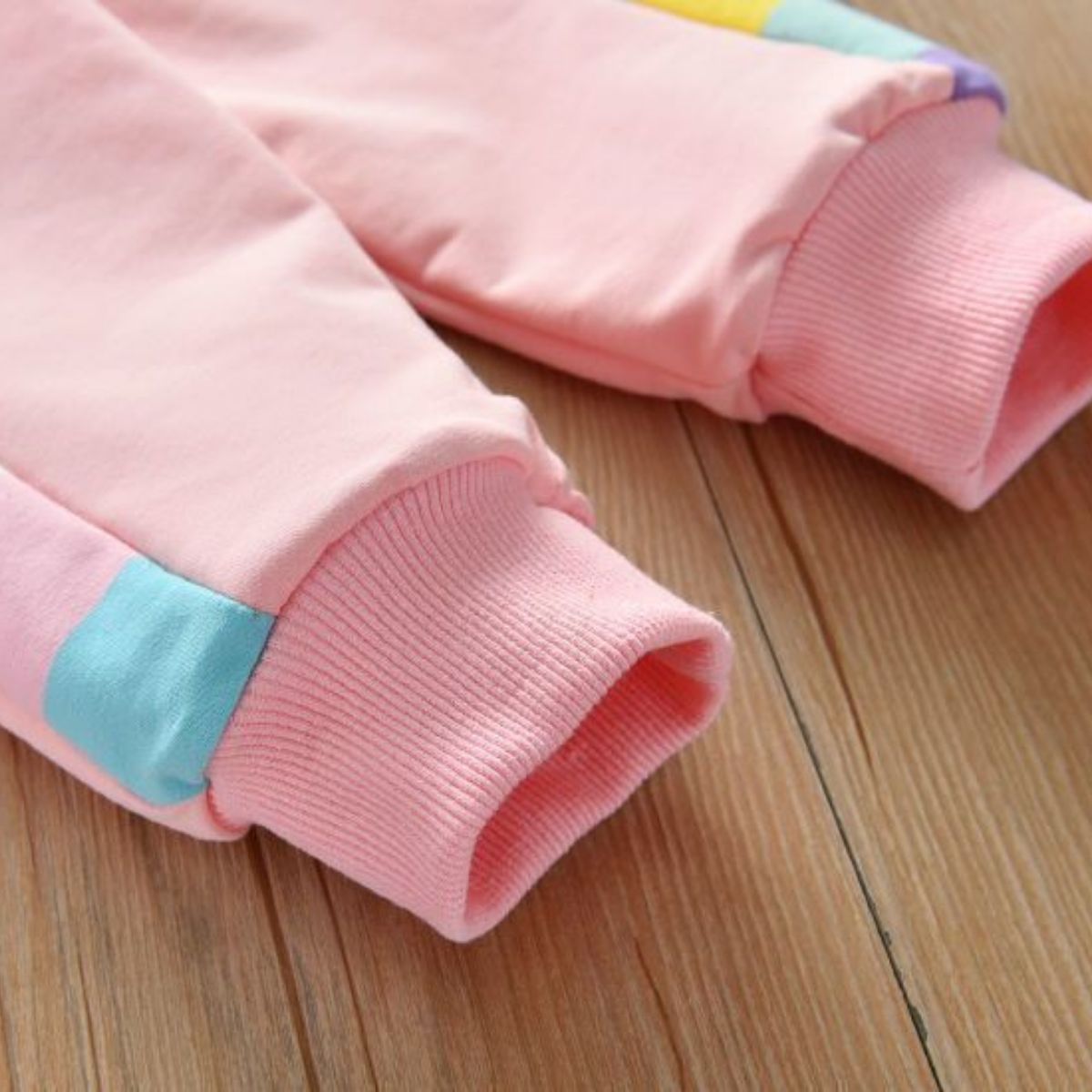 Girls autumn sports suit