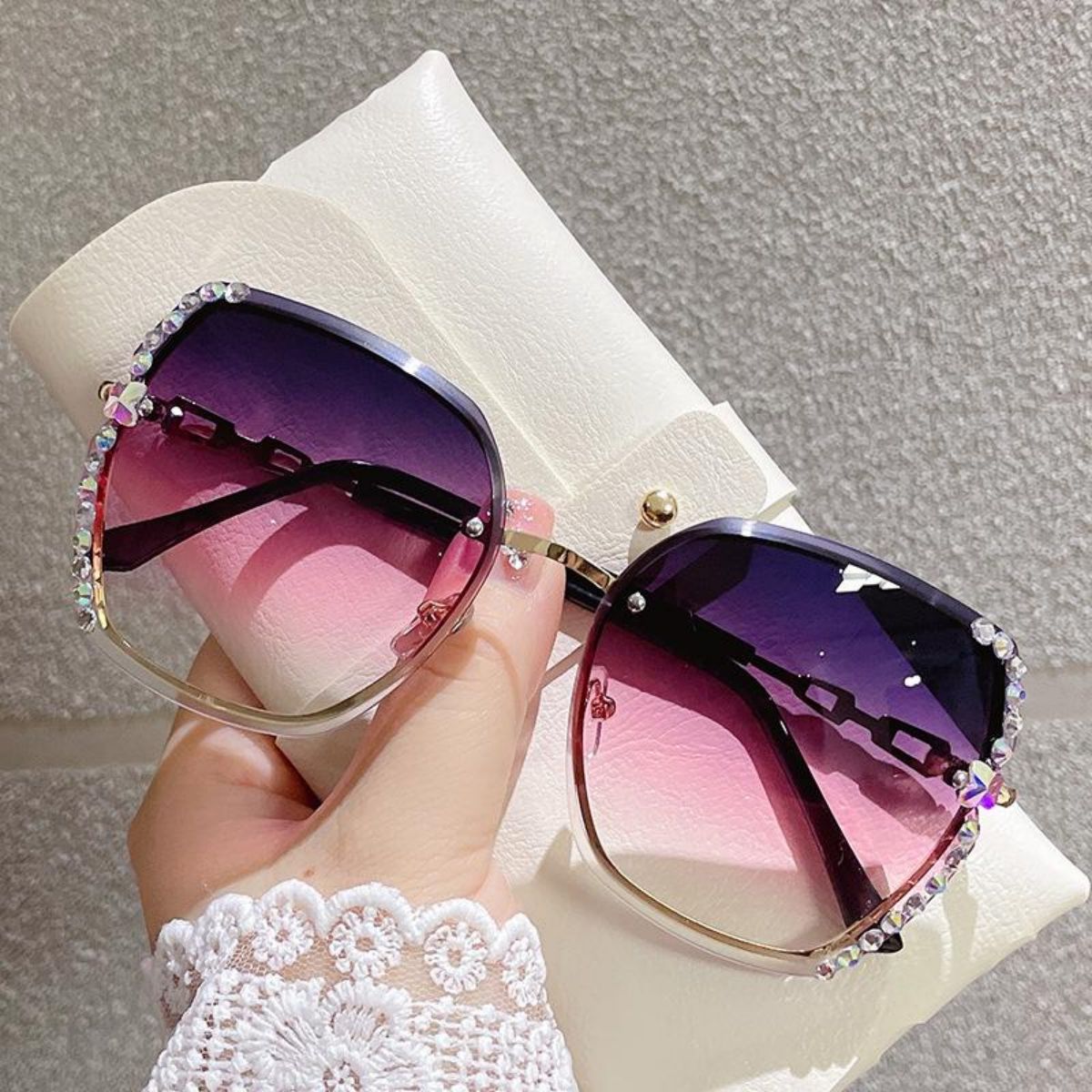 New large frame women's sunglasses fashionable personality frameless cut edge glasses temperament diamond inlaid sunglasses trend