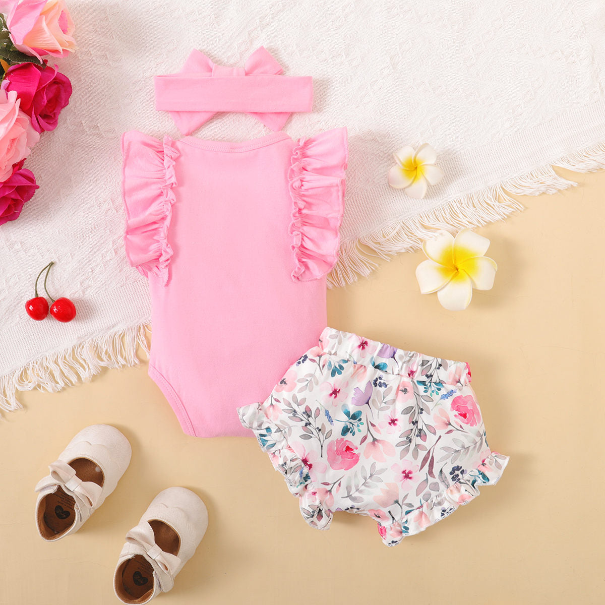 3-piece Baby Girl Ruffled Letter Printed Sleeveless Top & Allover Printing Bowknot Decor Shorts & Headwrap