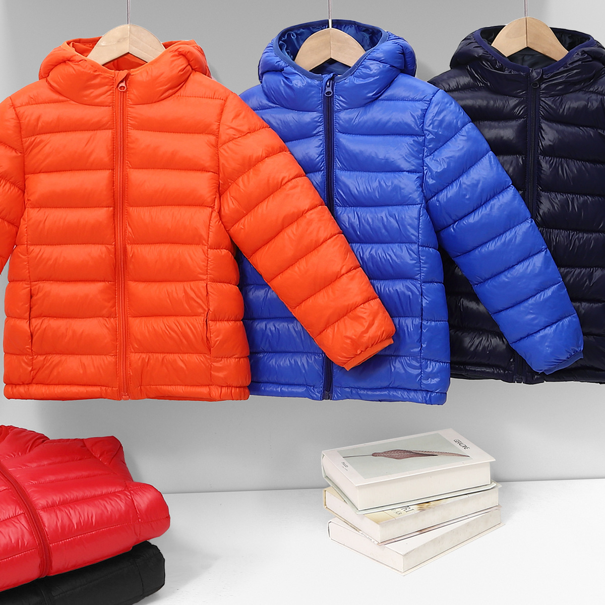 Solid color light-weight warm cotton jacket for middle and large children