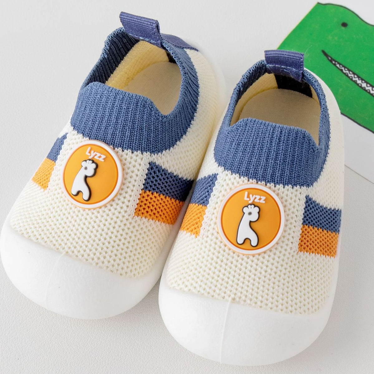 Infant and child boys and girls spring and autumn outdoor non-slip breathable non-stuffy casual shoes