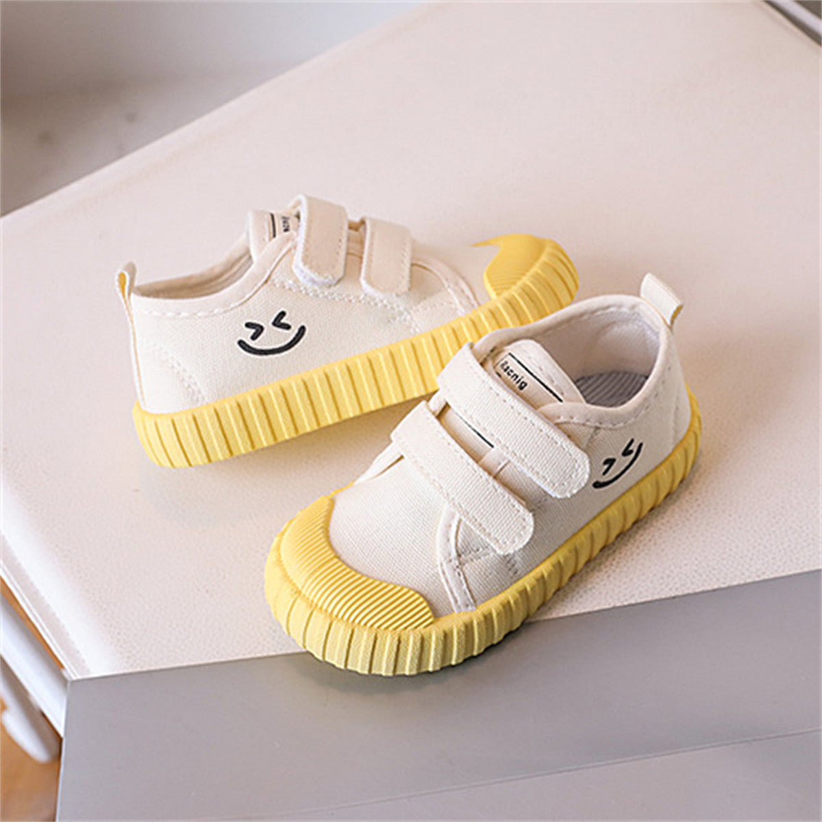 Children's colorful sole smiley face canvas shoes