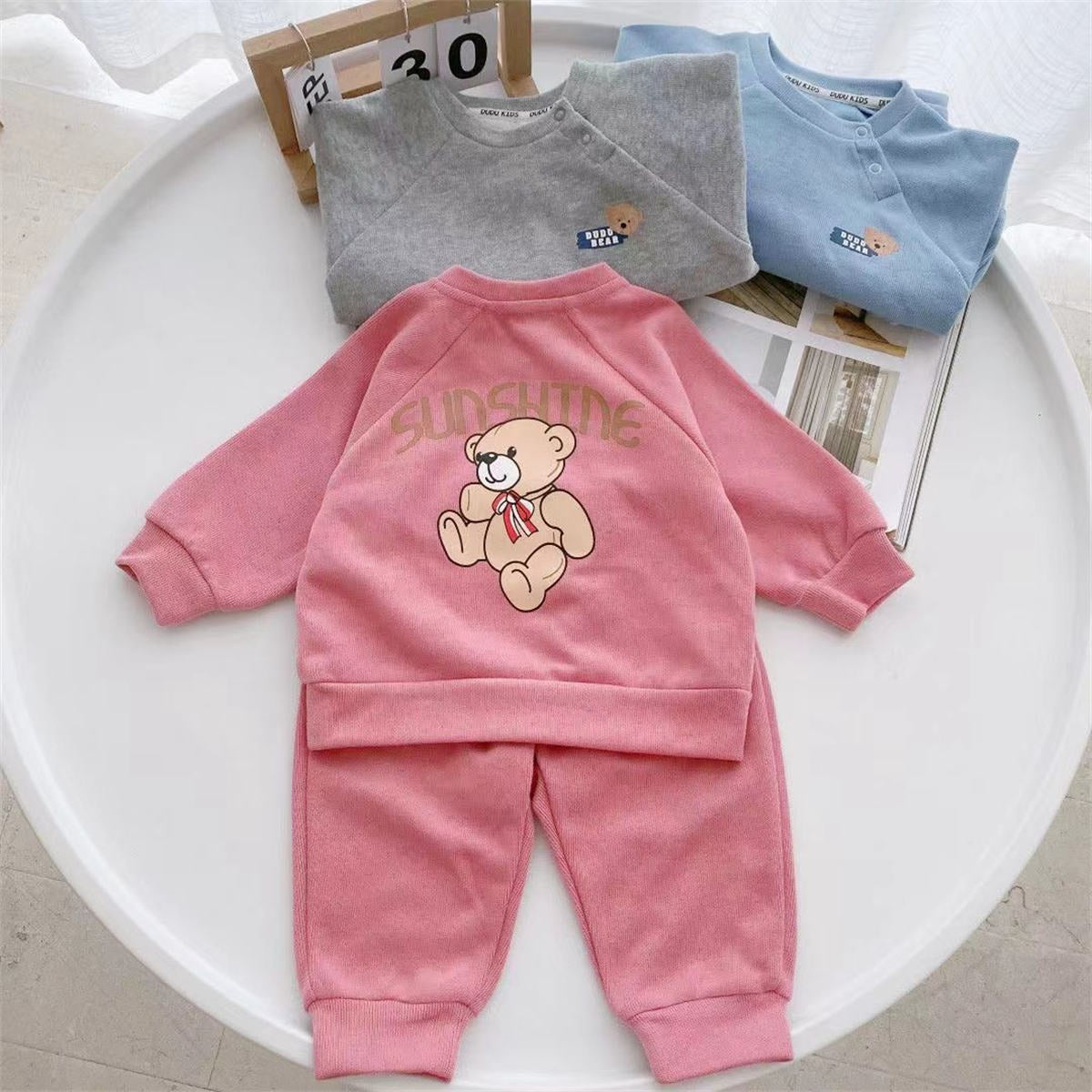 Infant and Toddler Sports Spring and Autumn Two-Piece Sweater Set