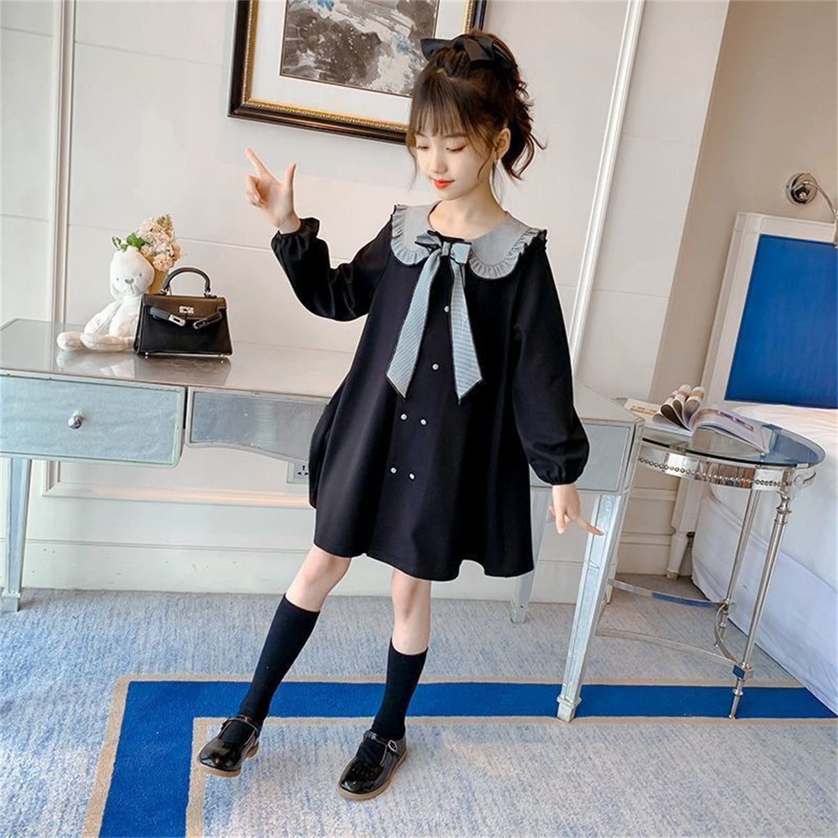 Girls dress with lapel and long sleeves elegant solid color