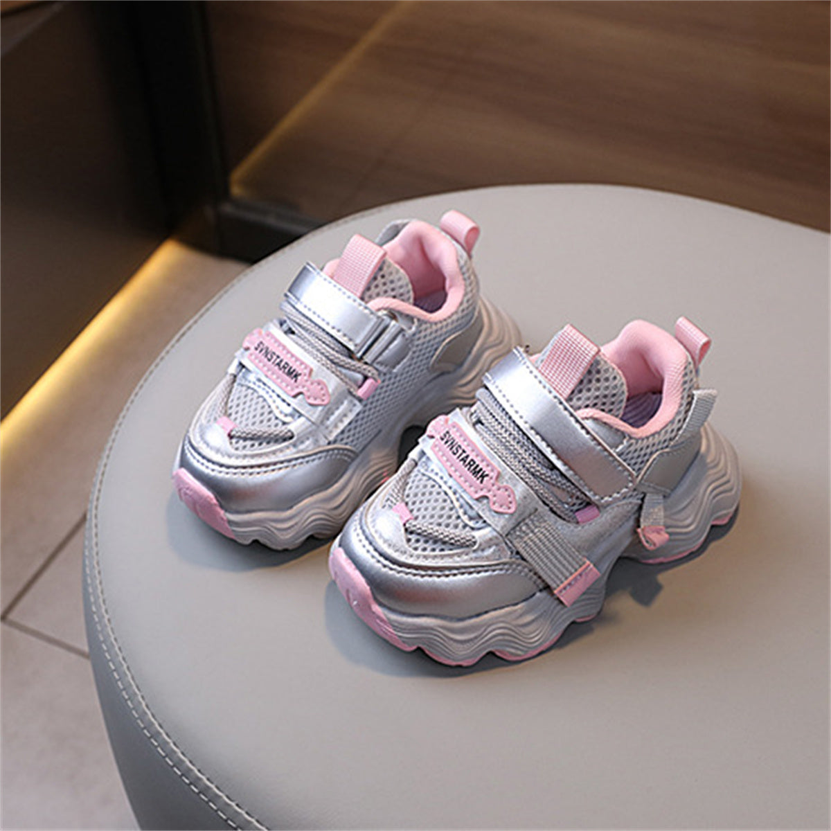 Girls' silver pink shiny temperament soft sole breathable and comfortable sports shoes