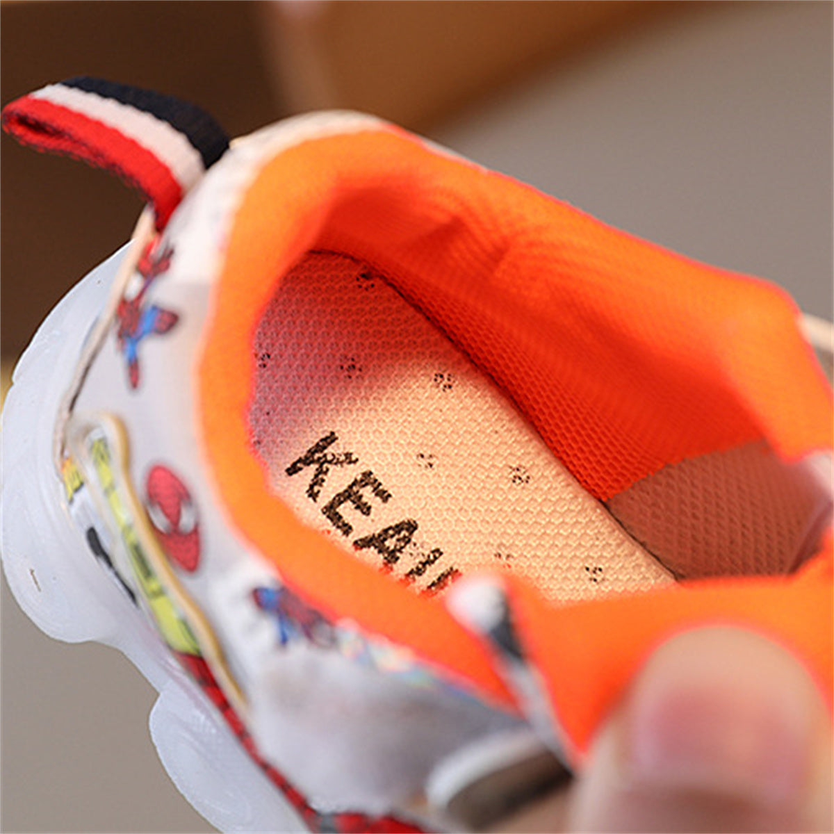 Children's luminous Spider-Man cartoon pattern sneakers