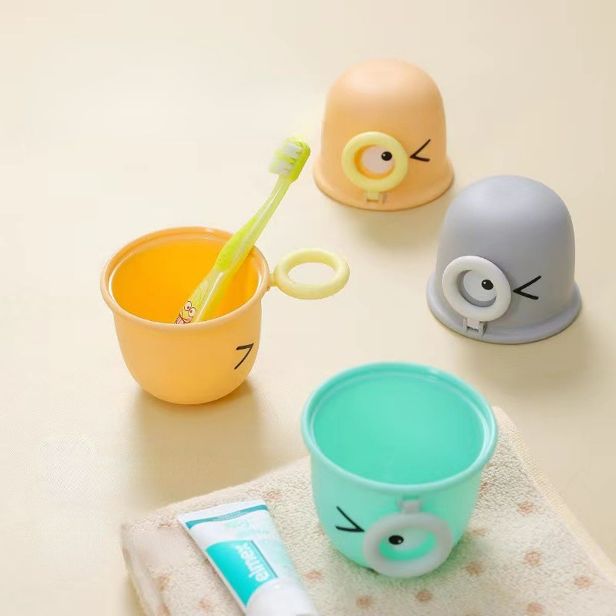 Mouthwash cup two in one cartoon toothbrush cup children's wash cup with handle toothpaste toothbrush travel storage