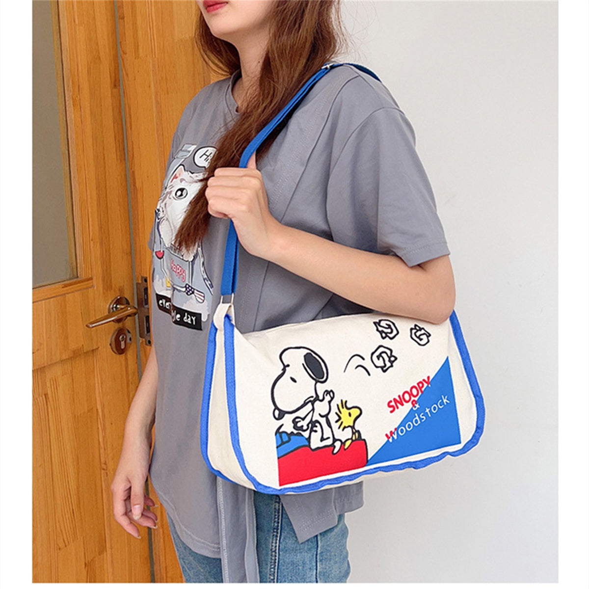 Children's canvas bag Snoopy shoulder bag casual student style printed cartoon bag