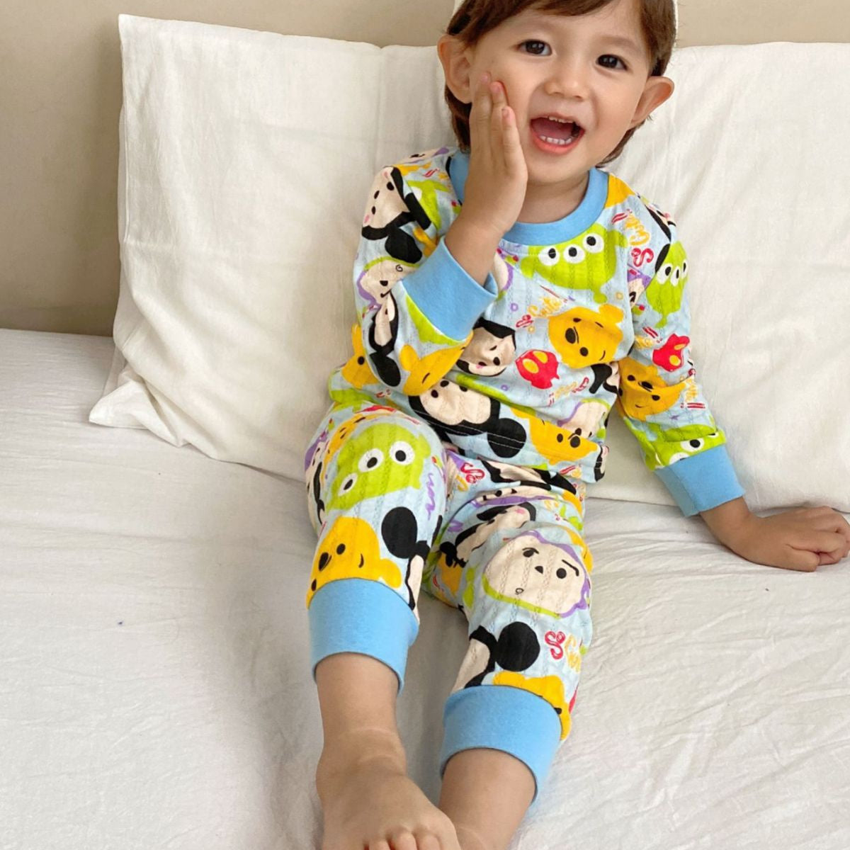 Children's two-piece cartoon pattern print long-sleeved suit