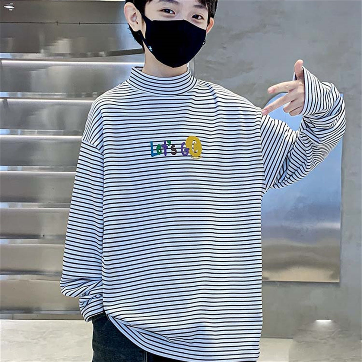 Winter plus velvet cute letter horizontal striped warm bottoming shirt for middle and large boys