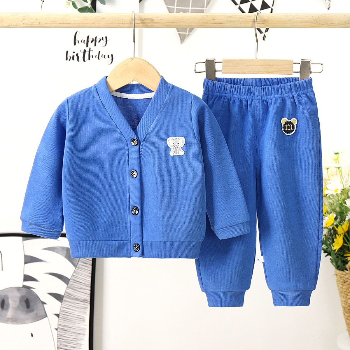 Children's spring and autumn sports suits boys and girls casual wear small and medium children's cartoon new knitted autumn clothes