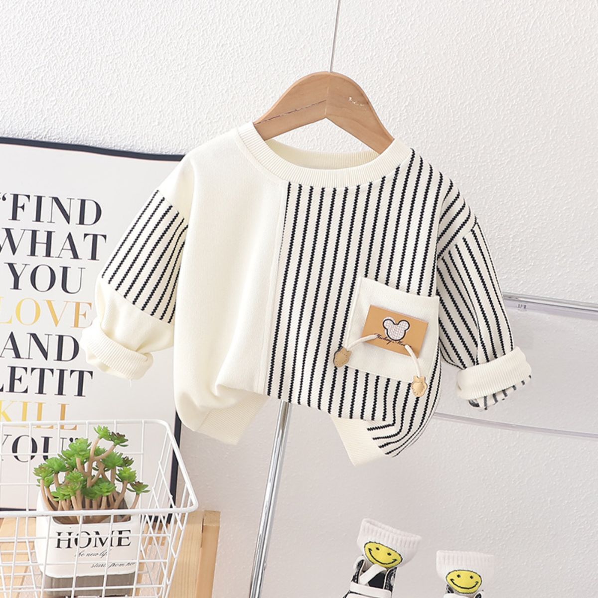 Spring new boys round neck sweatshirt long sleeve baby boy casual all-match outdoor clothing tops