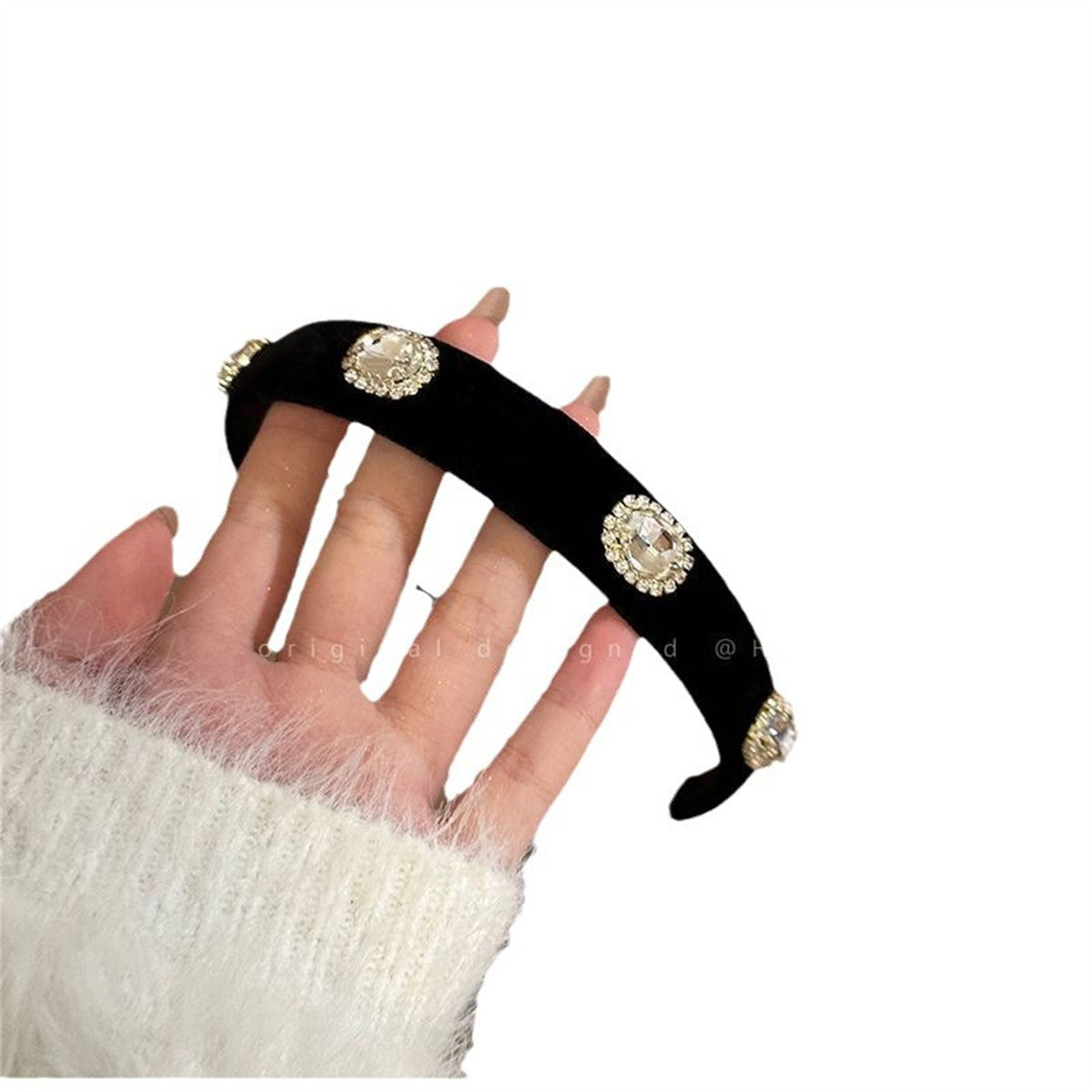 Ladies' high-grade diamond velvet headband with bangs and broken hair, retro and versatile