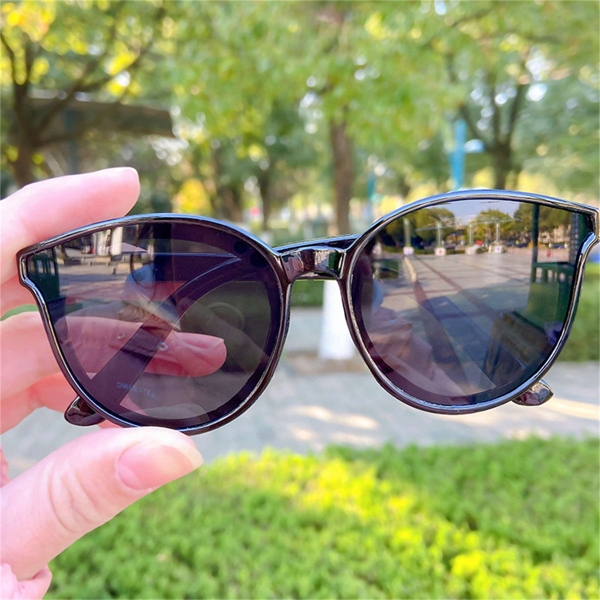 Children's daily simple colorful cool style anti-ultraviolet sunglasses