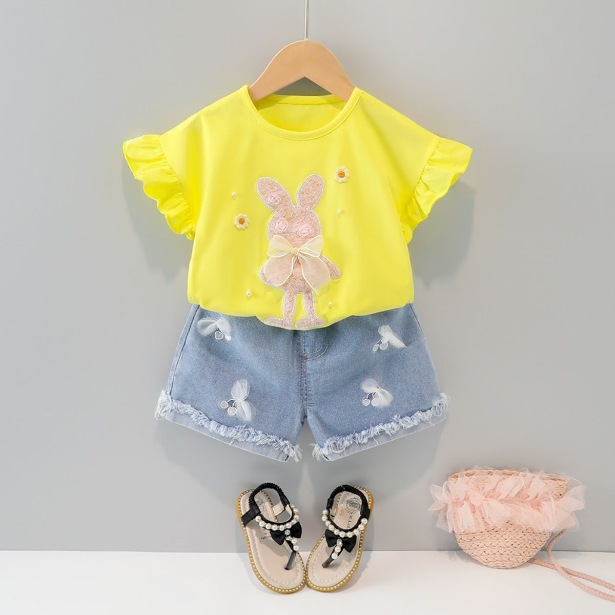 Summer short-sleeved children's clothing with cute cartoon bunny applique embroidery