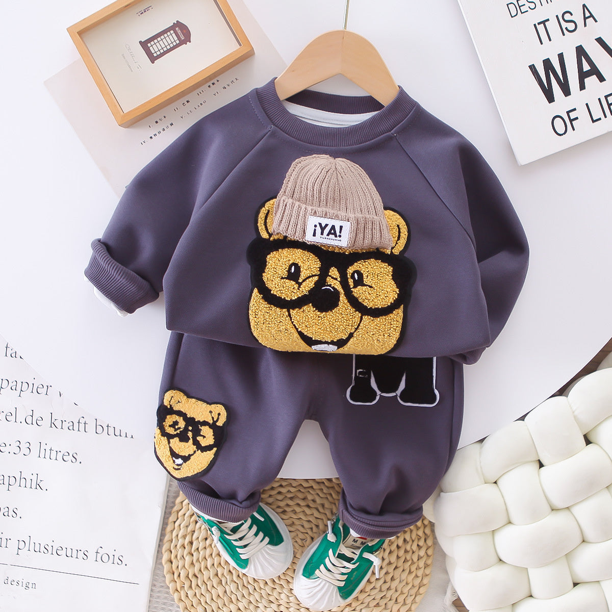 Baby boy spring and autumn cartoon bear casual sweatshirt two-piece suit