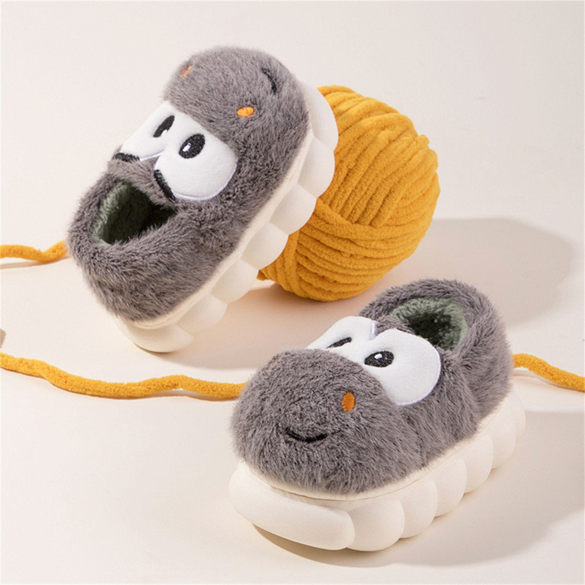 Little boy's cute big eyes doll pattern back strap warm cotton slippers