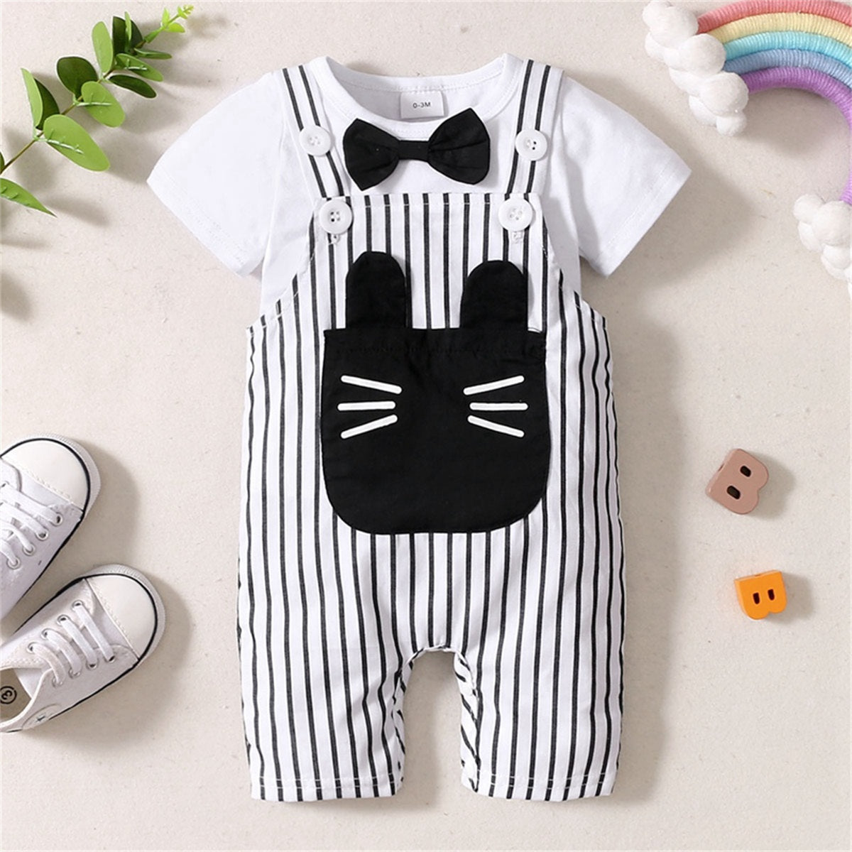 Short-sleeved T-shirt and cat striped overalls two-piece set