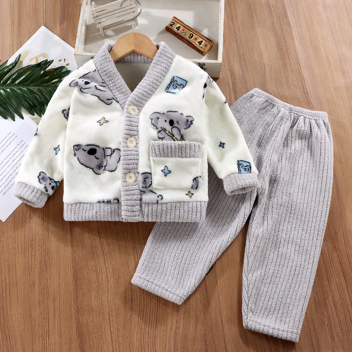 New Children's Flannel Pajama Set