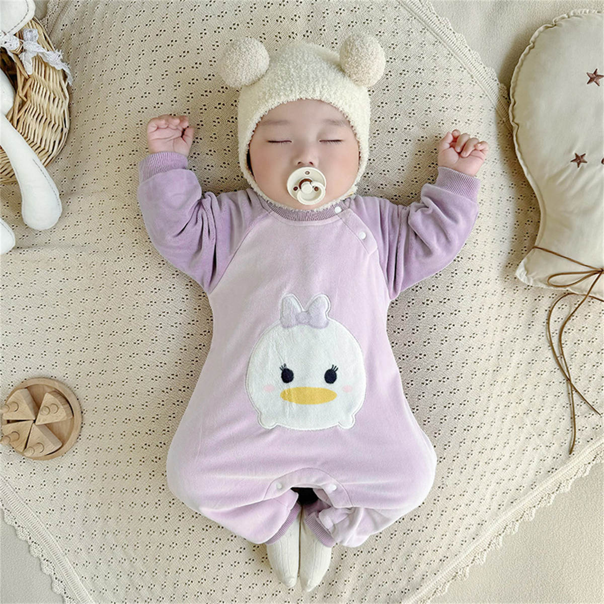 Newborn Autumn and Winter Cartoon Mickey Long Sleeve Australian Plush Romper