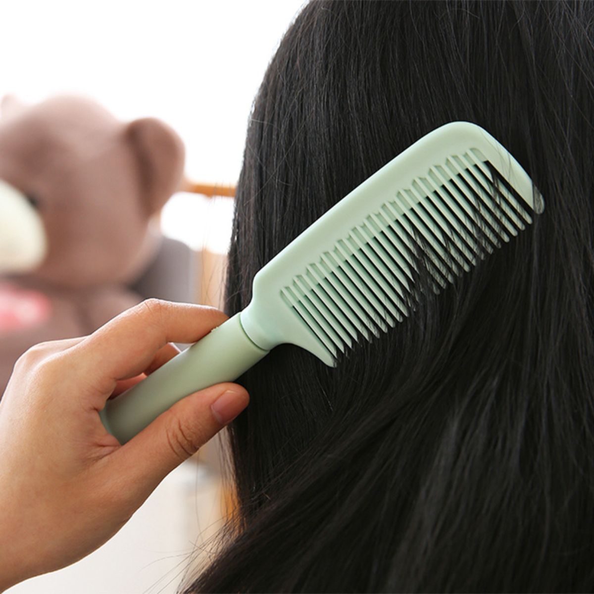 Cartoon cute girl plastic soft cute rabbit household anti-static student curly hair comb long hair massage comb