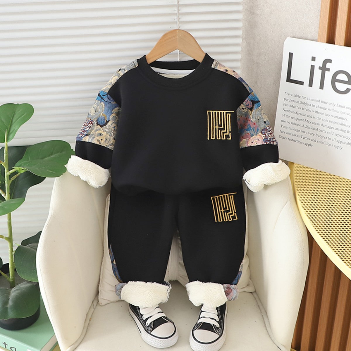 Boys sweater suit winter plus velvet two-piece suit winter clothes boy new children's thick clothes cool