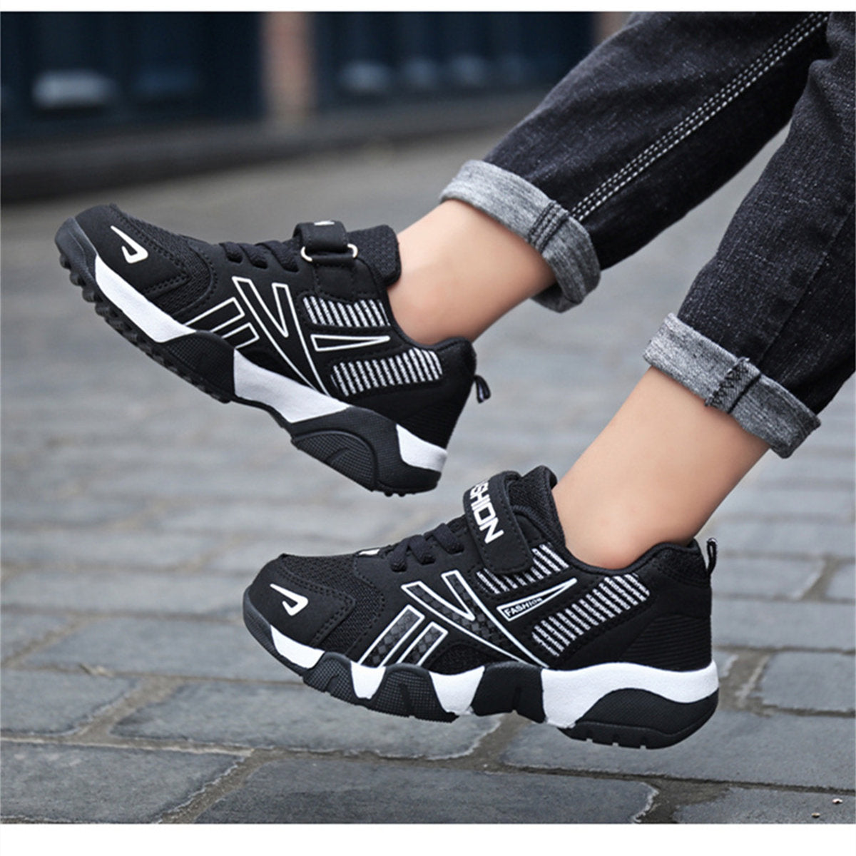 Medium and large boys' color matching cool style warm sports casual versatile sports shoes