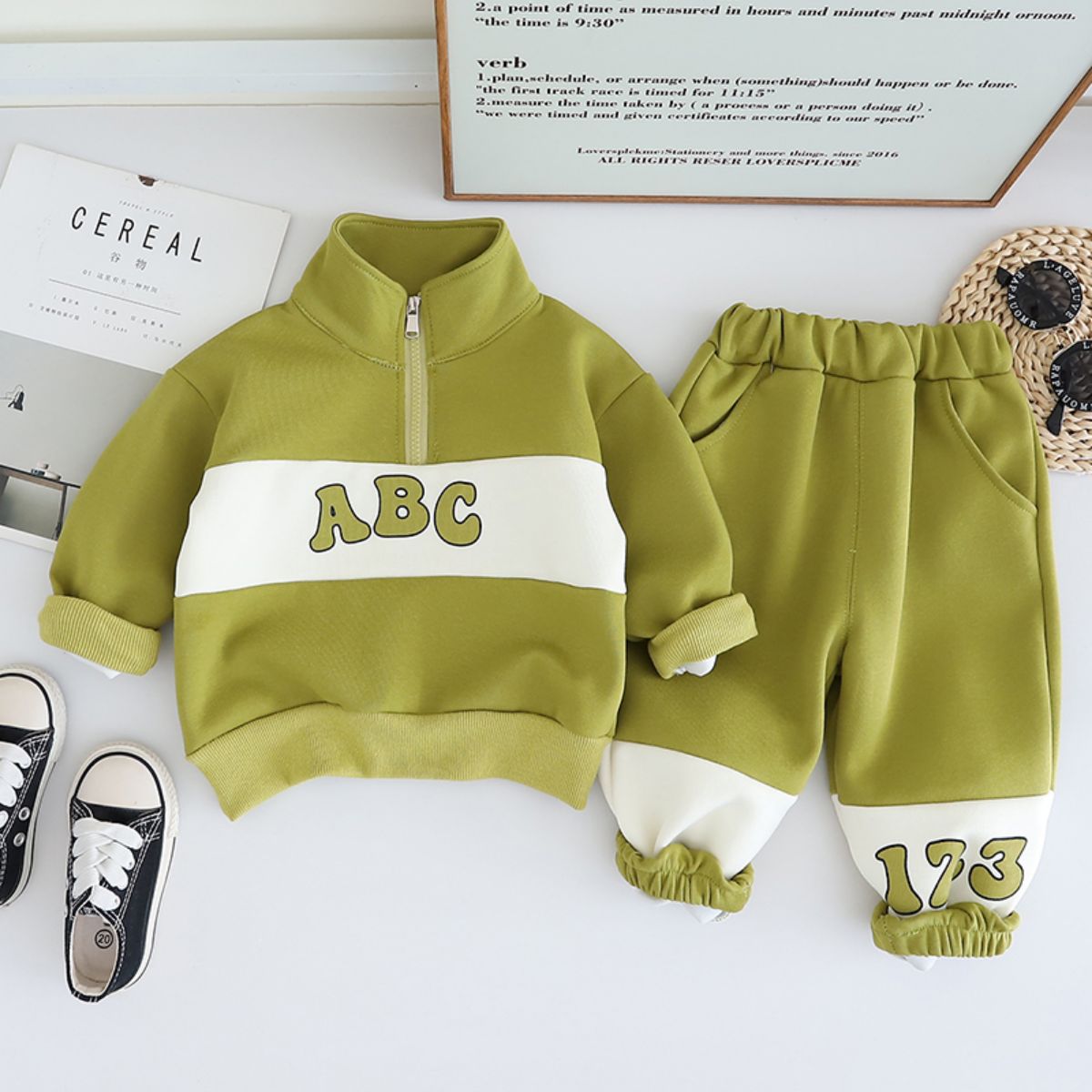 Children's autumn suit new style stand collar boy sports style baby clothes long sleeve fashionable small and medium children two-piece suit trendy